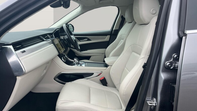 Jaguar F-Pace 2.0 P400e R-Dynamic SE 5dr Auto AWD Estate